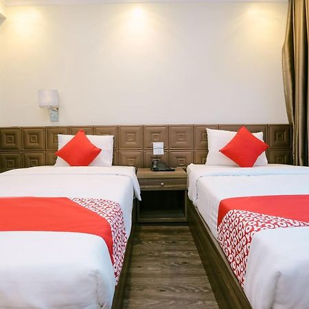 Oyo 562 Halong Legend Hotel Ha Long Exterior photo